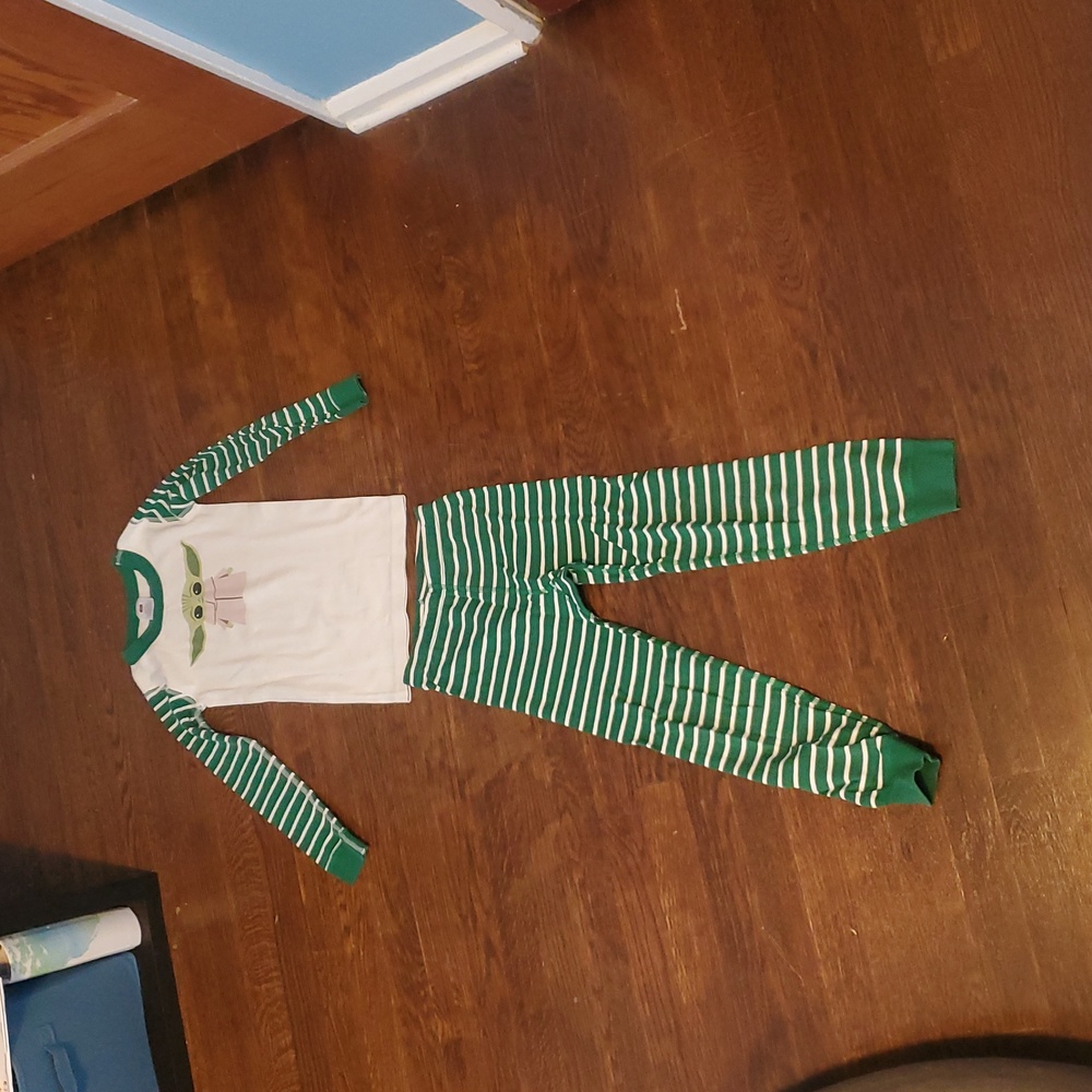 Hanna Andersson Yoda 'Star Wars' 2-piece pajama set 6-7